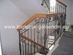 Treppengeländer Schmiedeeisen für innen als Bausatz zum Selber Bauen mit Holzhandlauf günstig Preise aus Polen nur bei Bartczak-Gelaender