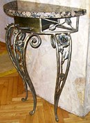 wrought-iron-furniture