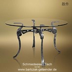 wrought-iron-table